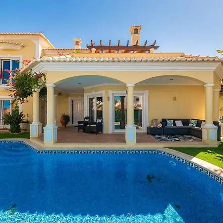 Oasis Tropical, Jardim E Piscina! Апартаменти *