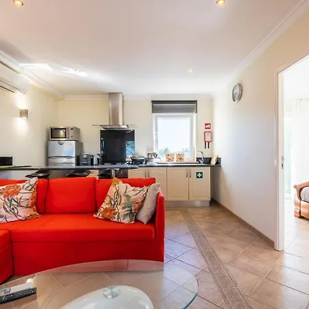 Apartment Oasis Tropical, Jardim E Piscina! *
