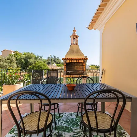 Oasis Tropical, Jardim E Piscina! Apartment Portimao