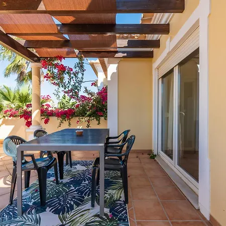 Oasis Tropical, Jardim E Piscina! Апартаменти *