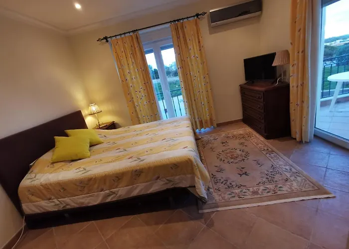 Oasis Tropical, Jardim E Piscina! Διαμέρισμα