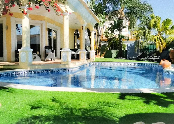 Oasis Tropical, Jardim E Piscina! Διαμέρισμα