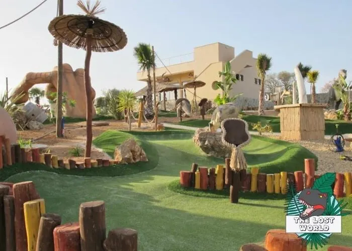 Oasis Tropical, Jardim E Piscina! Portimão