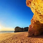 Oásis Tropical, Jardim E Piscina! Apartamento Portimão