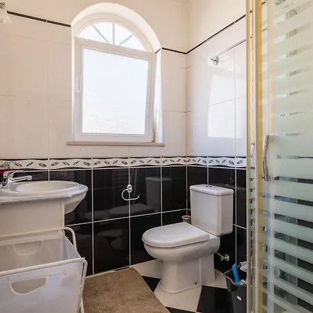 Apartment Oasis Tropical, Jardim E Piscina! Portimao