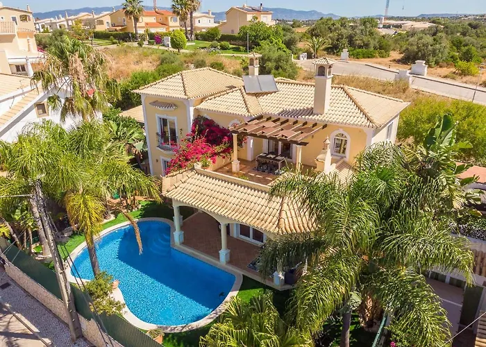 Oasis Tropical, Jardim E Piscina! Appartement Portimão